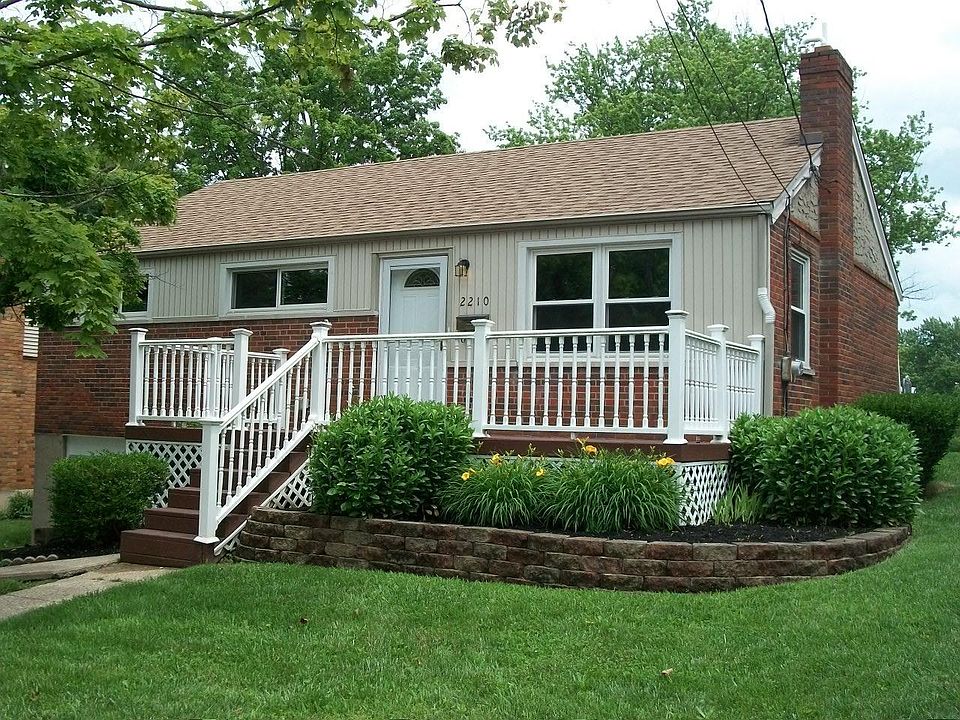 1st image of 2210 Townhill Dr