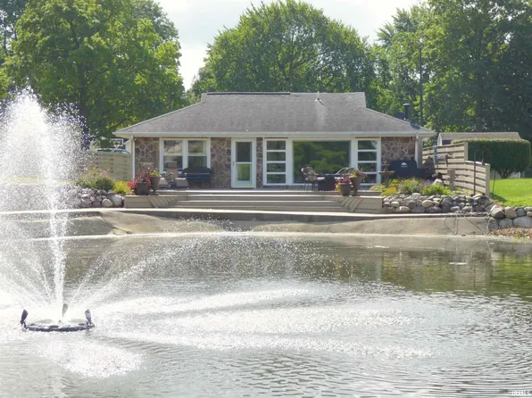4064 Cottage Ave, Mishawaka, IN 46544