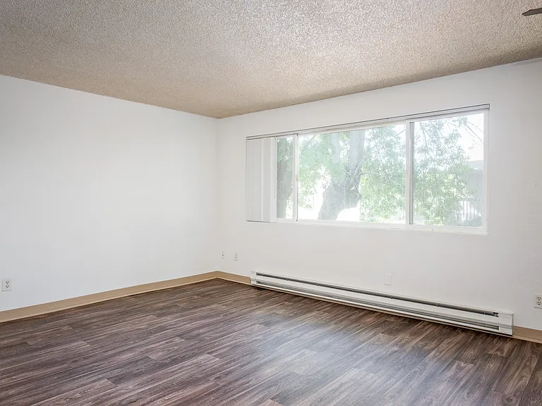 Rose Villa Apartments — Photo 20