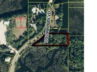 1242 Osowaw Blvd, Spring Hill, FL 34607