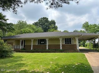 4407 Sunset Dr, Jackson, MS 39213