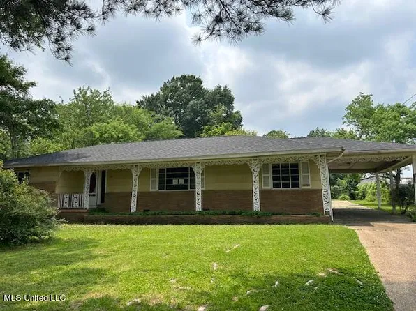 4407 Sunset Dr, Jackson, MS 39213