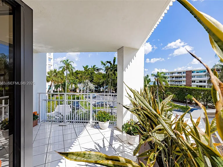 4000 Towerside Ter #308 — Photo 12