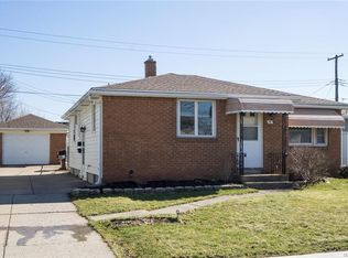 29 Monterey Ln, Buffalo, NY