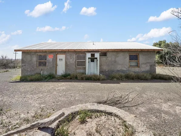 100 Cemetary Rd, Redford, TX 79846