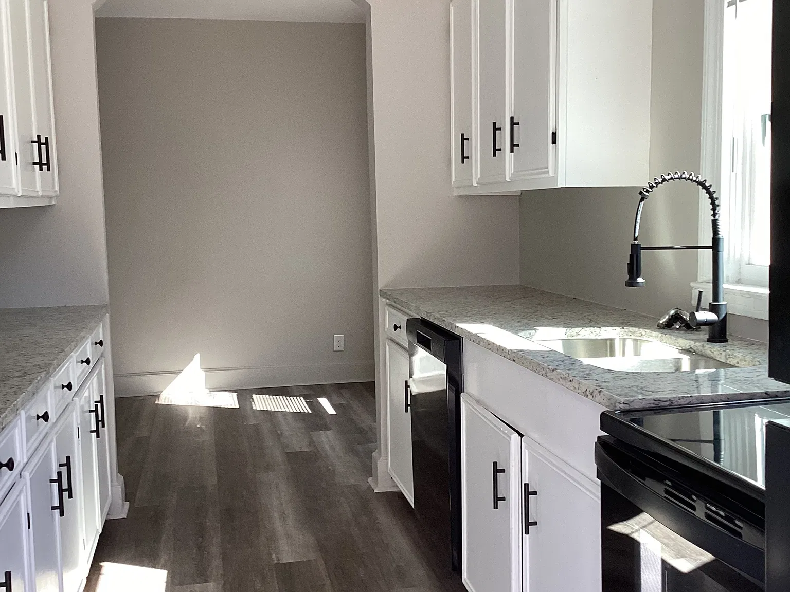 327 Revell Drive - 1 — Photo 3