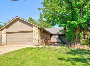 16304 Coronado Dr, Edmond, OK 73013