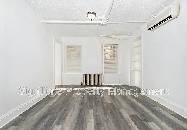 220 Summit Ave #BASEMENT — Photo 7