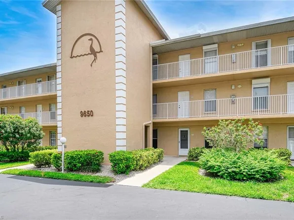 9650 Victoria LN #104, NAPLES, FL 34109