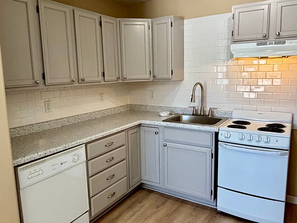 1st image of 5527 Division St W #6C