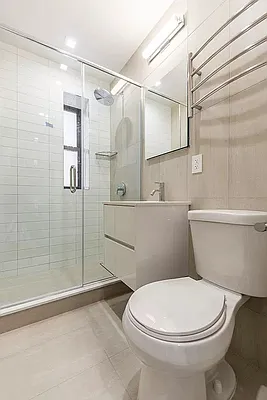 Rented by REAL New York | media 11