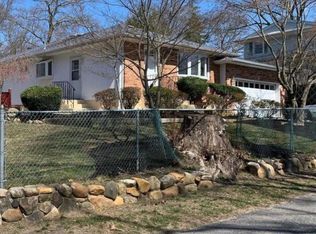 11 Broadway, Lake Ronkonkoma, NY 11779