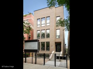 3721 N Kenmore Ave APT 2, Chicago, IL 60613