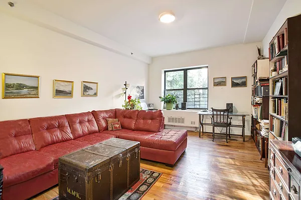 Sold by Compass | media 1