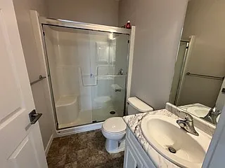 366 Bonaventure Dr W — Photo 18