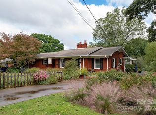 497 12th Ave NE, Hickory, NC 28601