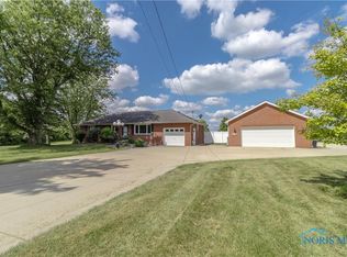 30137 Lemoyne Rd, Walbridge, OH 43465