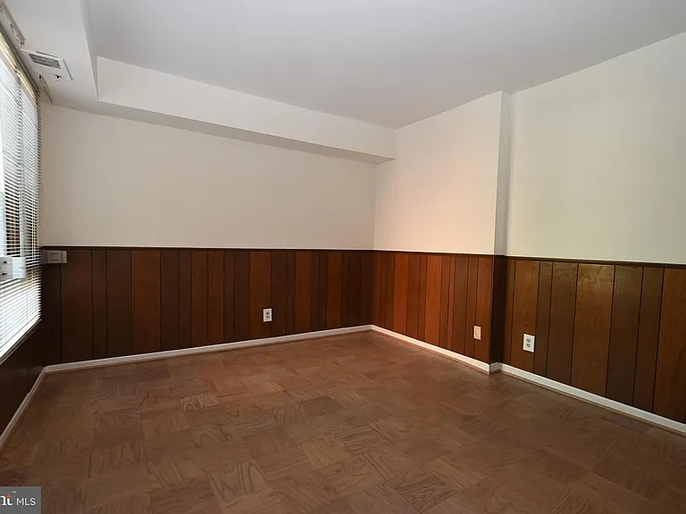 4404 Island Pl #104 — Photo 11
