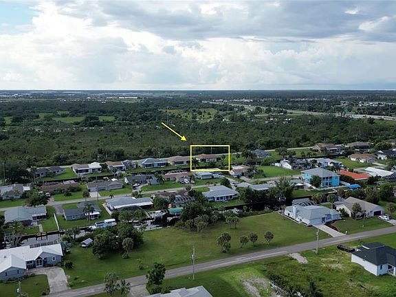 3rd image of 3103 Riverside Dr