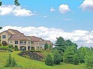 101 Garrity Rd, Millersville, PA 17551