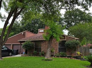 10114 Lost Trail St, Houston, TX 77088
