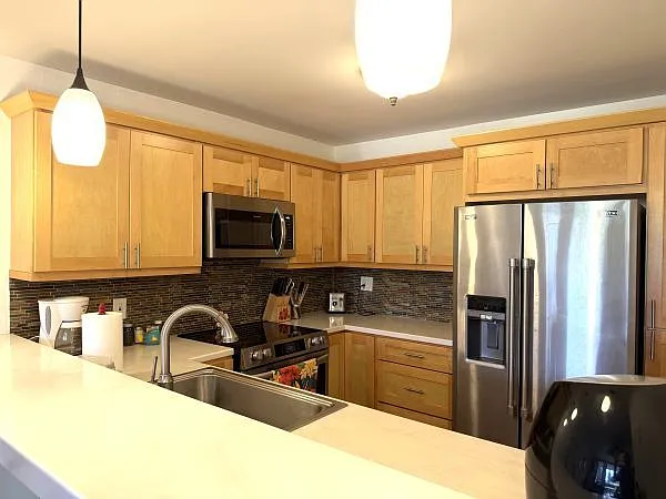 68-3840 Lua Kula St #B105
