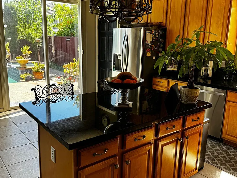 Plumeria Ct — Photo 5