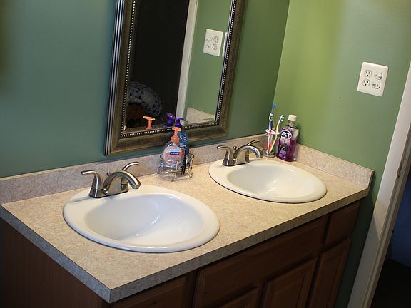 Upstairs Bathroom