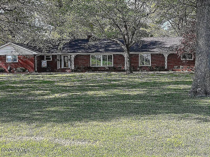 1st image of 1015 Lake Dr