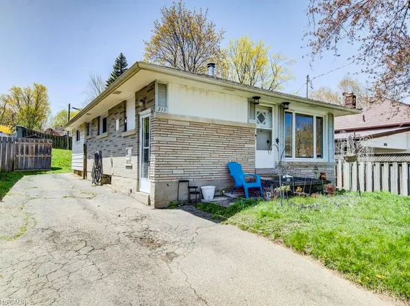 216 Hungerford Rd, Cambridge, ON N3C 2R4