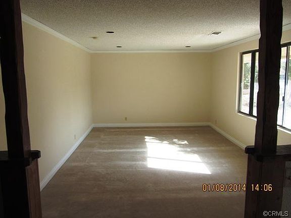 4th image of 28130 Cactus Ave