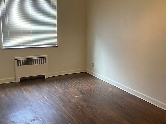 5th image of 3129 Boudinot Ave #1
