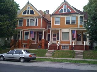 1920 N Oakland Ave, Milwaukee, WI 53202