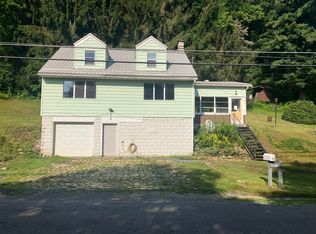 423 Wishaw Rd, Reynoldsville, PA 15851