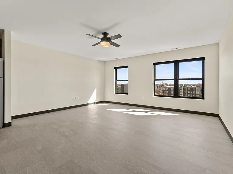 275 Lofts at Kingston Yard — Photo 11