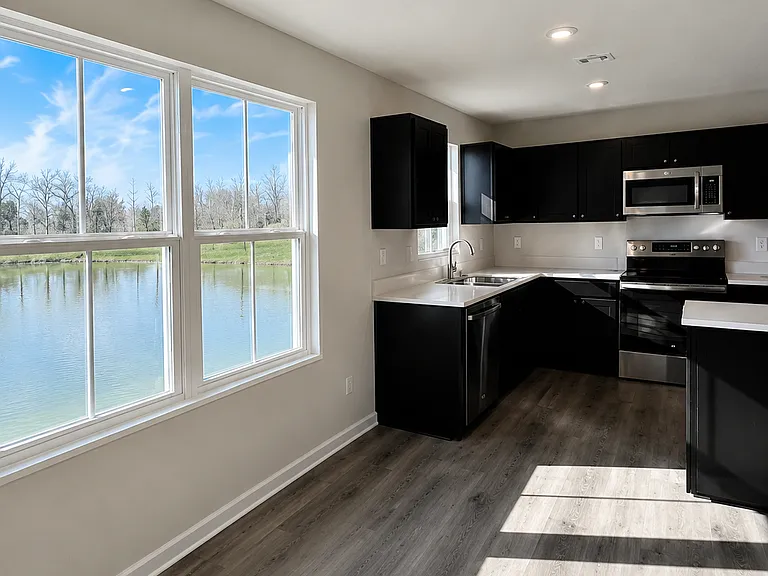 3547 Conifer Cir — Photo 6