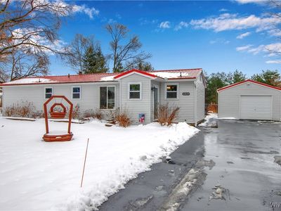 10529 Bonnie Brae Dr, Darien Center, NY, 14040