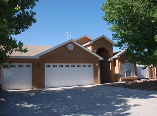 2092 Vista Hill North Loop, Los Lunas, NM 87031