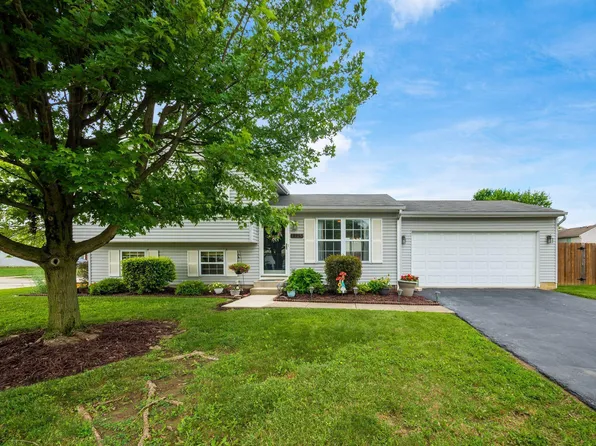 1225 El Toro Dr, Columbus, OH 43204