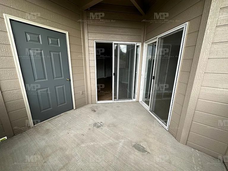 4545 Wheaton Dr #F240 — Photo 6