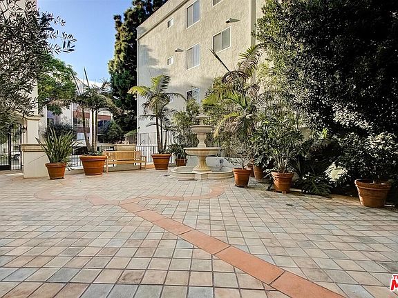 4th image of 1530 Camden Ave APT 301