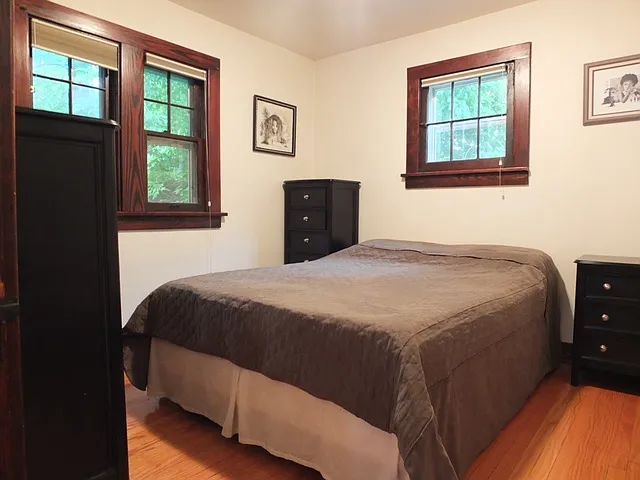 15 S Hancock St — Photo 5
