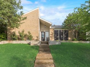 16940 Davenport Ct, Dallas, TX 75248