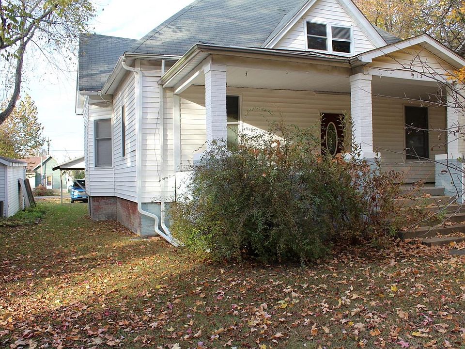 1st image of 512 E Thorn St