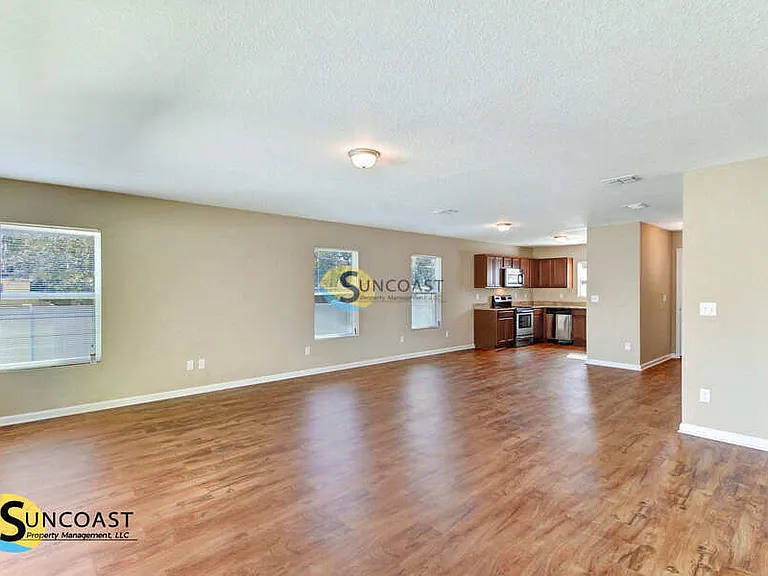 8001 Ridgehill View Rd — Photo 5
