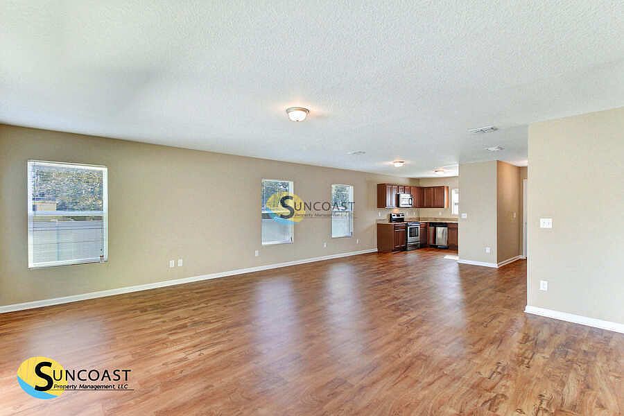 1st image of 4525 Glendas Meadow Dr