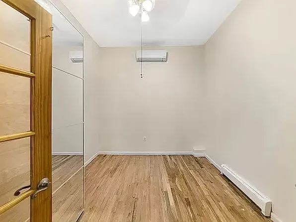 1061 Fulton Street image 5 of 11