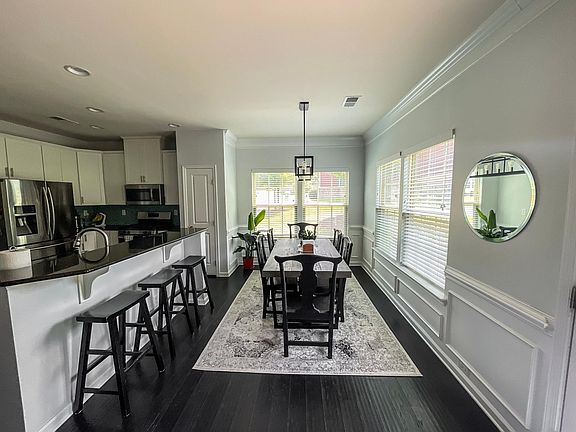 5th image of 1622 Fleetwood Dr