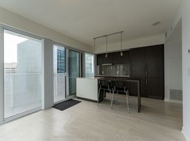 88 Harbour St