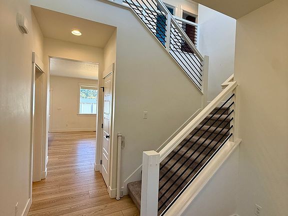 3rd image of 12626 S Averyon Way